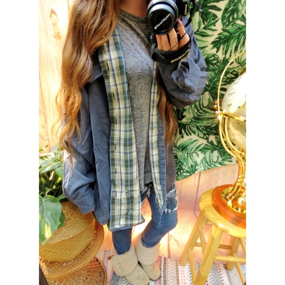 Vintage LL Bean oversized plaid lined shacket 🍂 - Picture 3 of 7